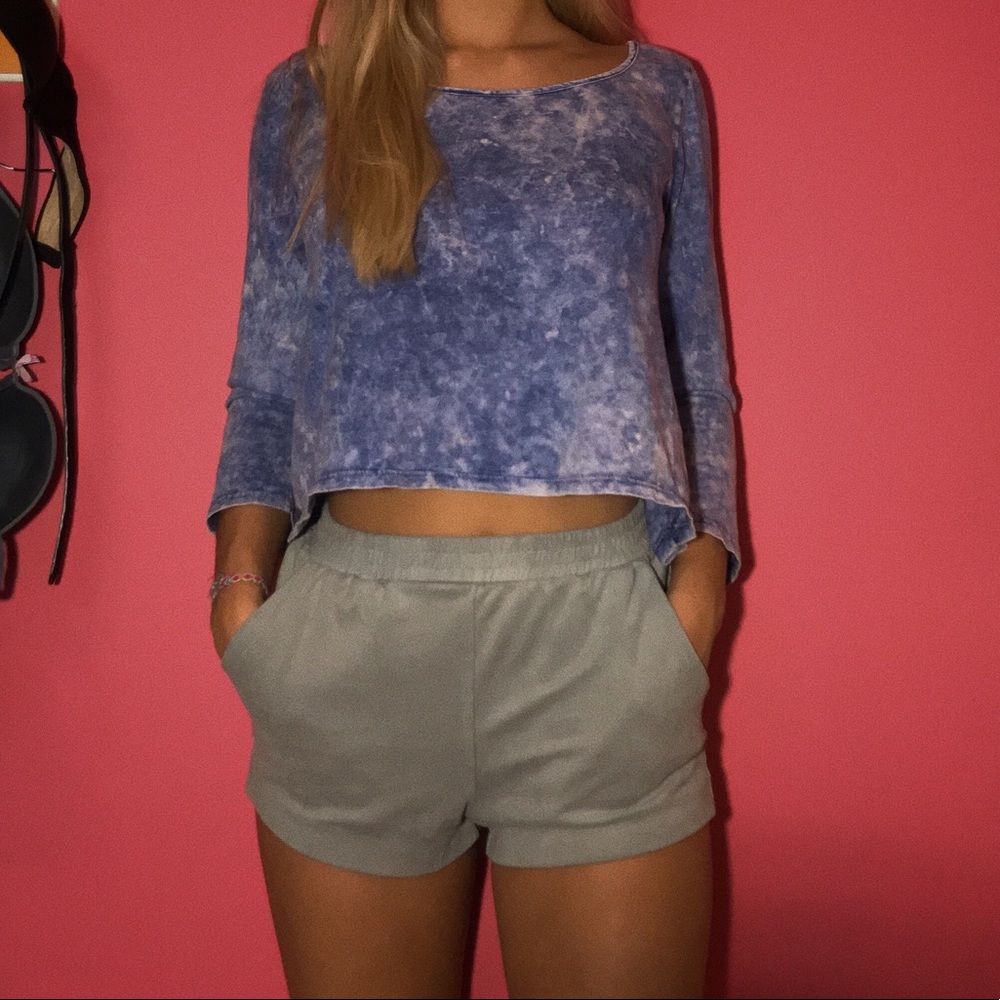 long sleeve crop top